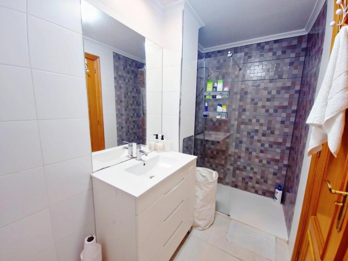 Апартаменты The Prestige Torrevieja Atico Con Barbecoa Экстерьер фото